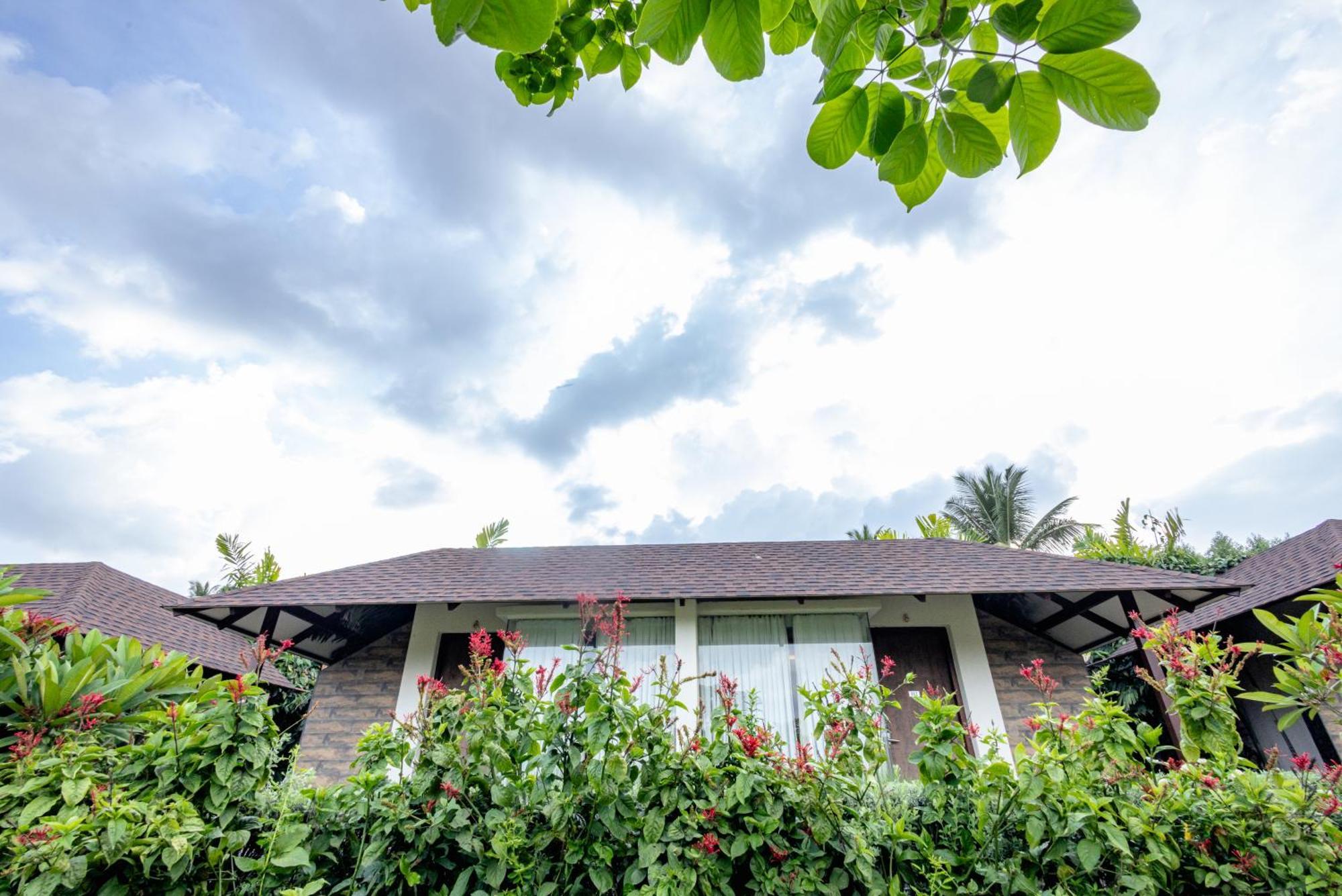 Veerdency Luxury Resort Devanahalli Eksteriør billede