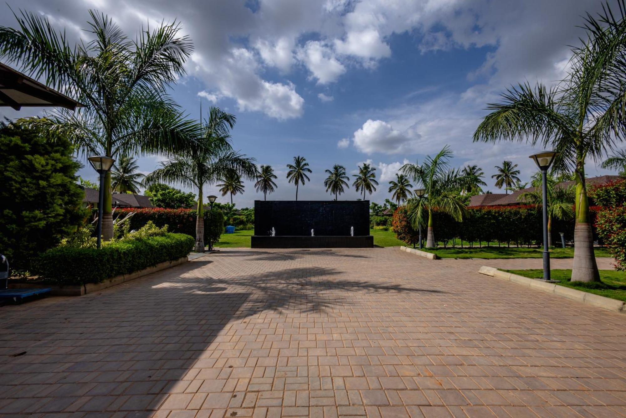 Veerdency Luxury Resort Devanahalli Eksteriør billede